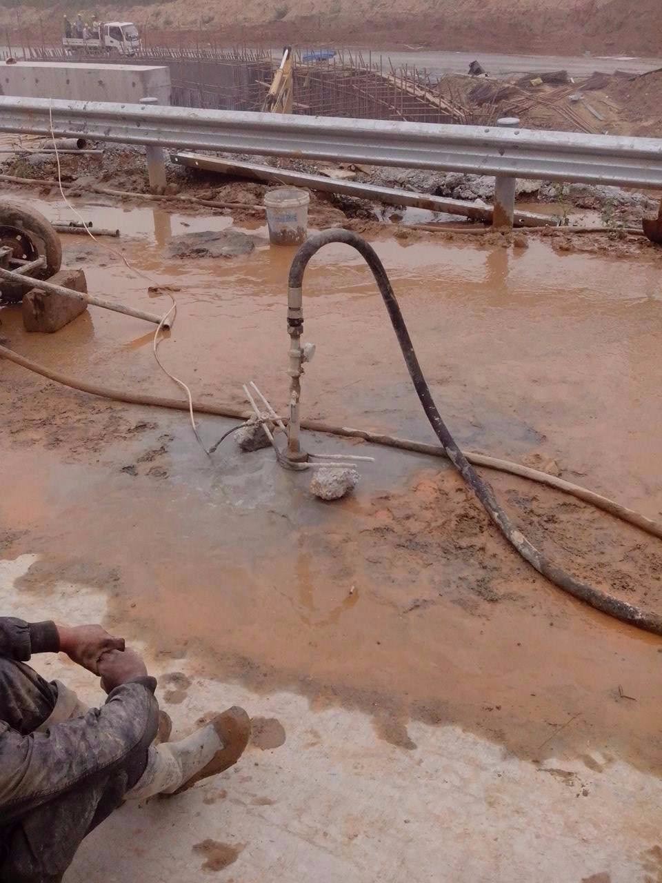 新野路基压密注浆